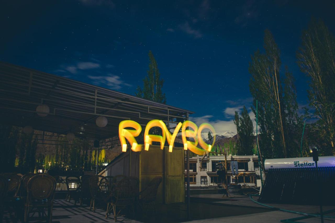 Raybo Hostel Leh Exterior photo